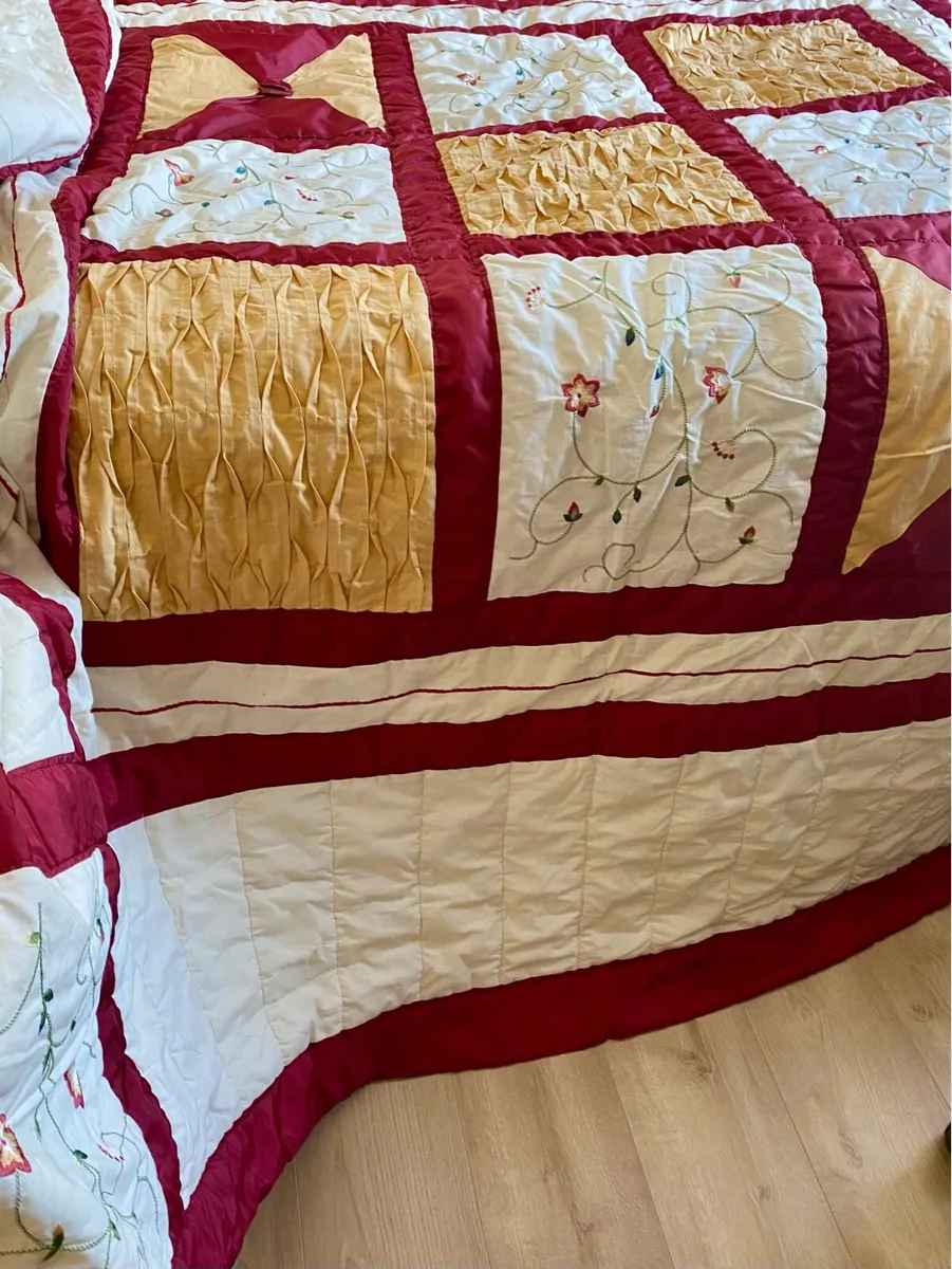 Slumbalux bedspread large - Image 2