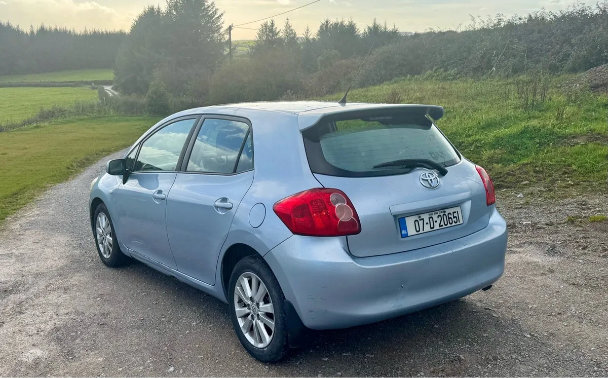 Toyota Auris - Image 3