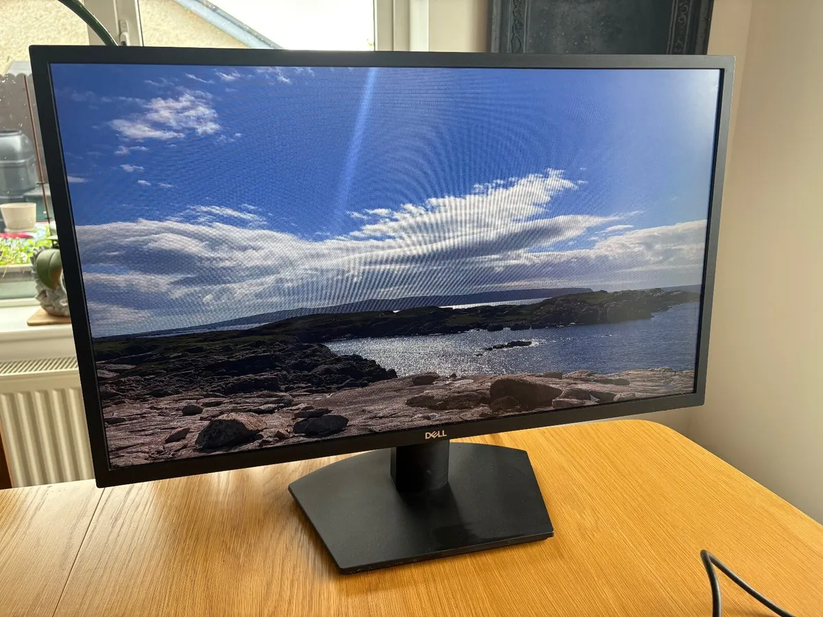 DELL SE2722H Full HD 27" LCD Monitor - Black - Image 1
