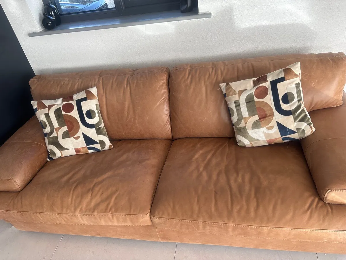 Tan leather couch - Image 3