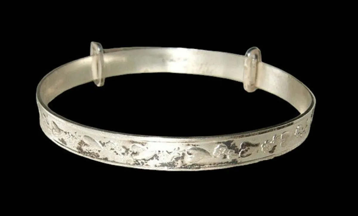 Vintage Hallmarked Silver Baby Bangle - Image 4