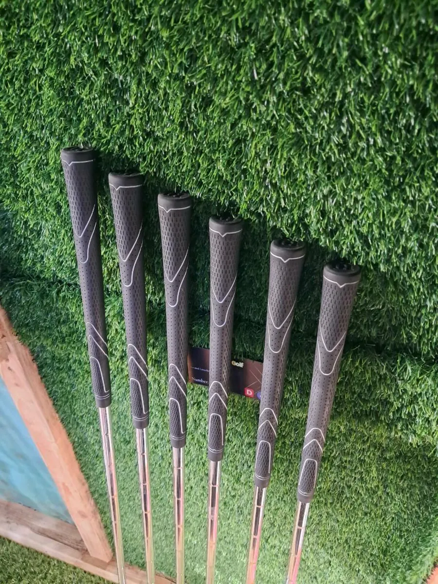 Wilson X-31 Iron set - Image 4
