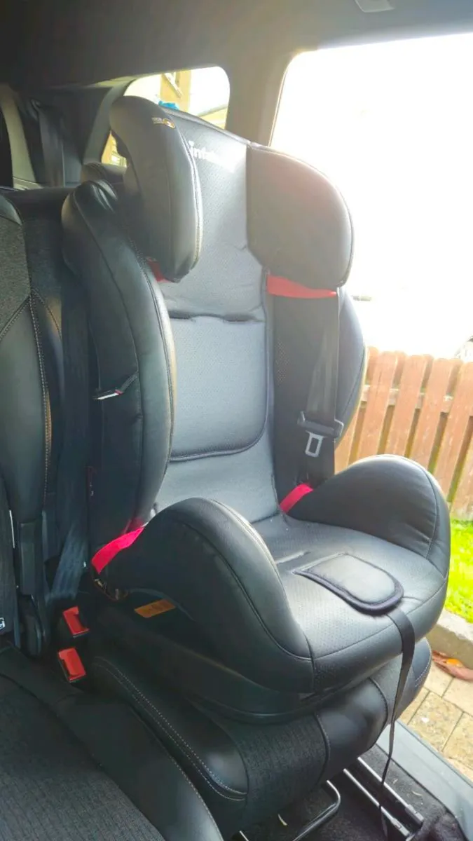 Group l+ll+lll Car Seat 9-36kg Infababy - Image 3