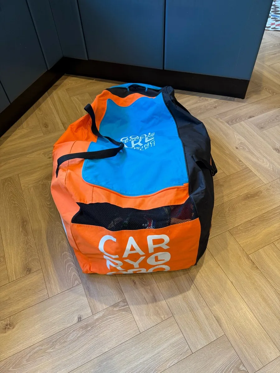 OBO Hockey Goal Keeping Set - Image 2