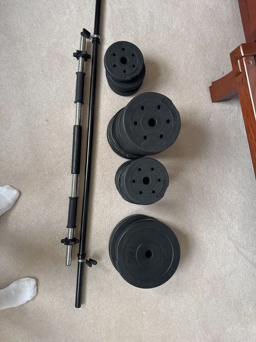 Barbells and weights - Image 1