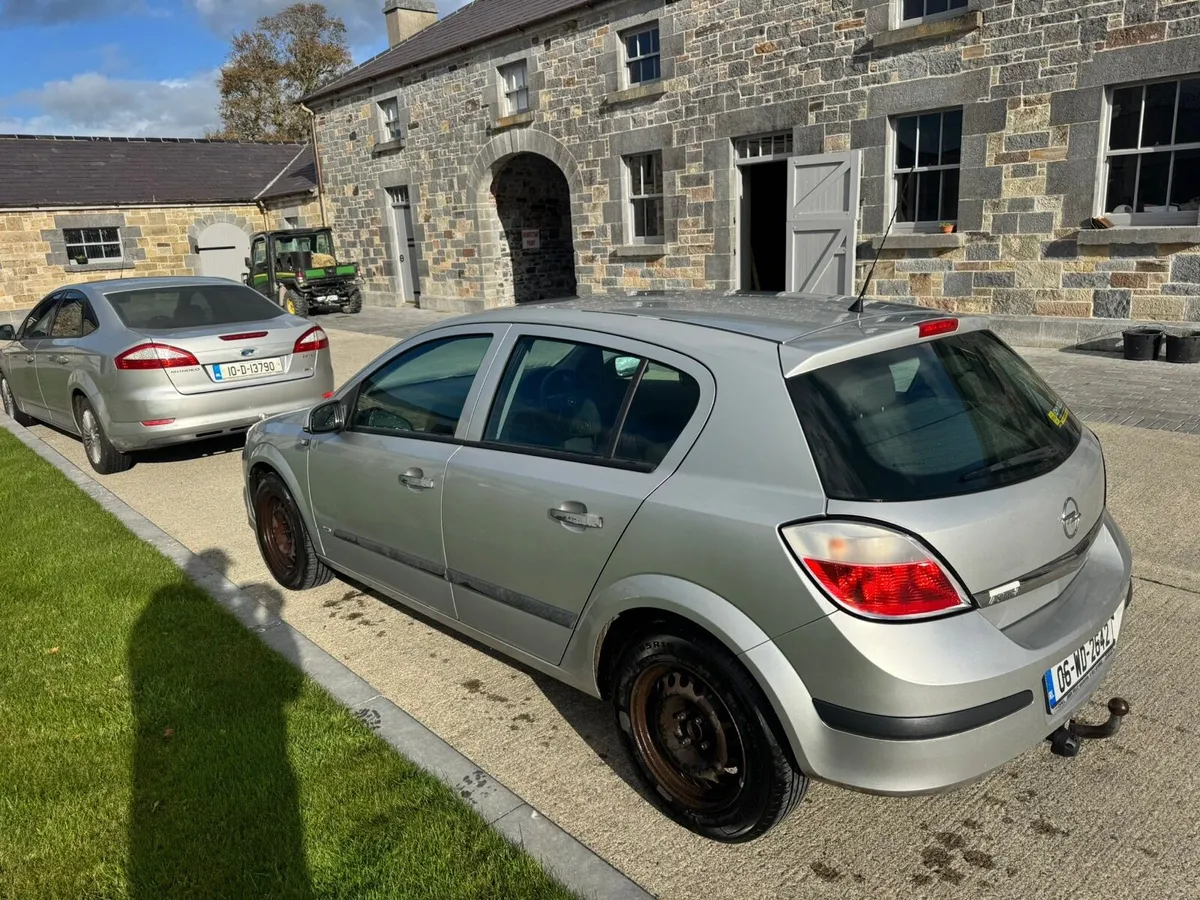 Opel Astra - Image 2