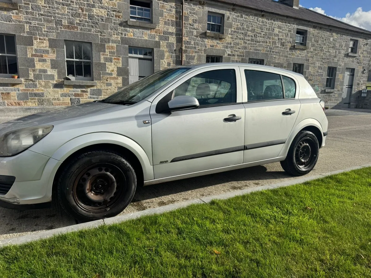 Opel Astra - Image 4