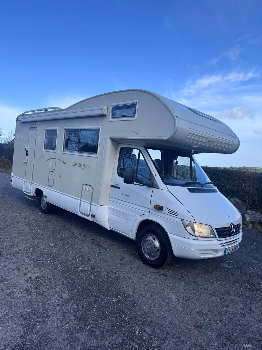 Mercedes Kentucky automatic 6 berth camper . - Image 1