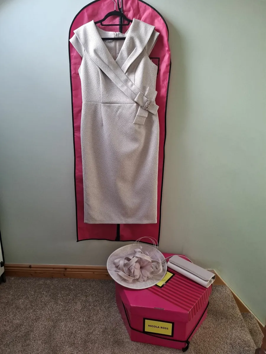 Mother of bride/groom outfit - Image 2