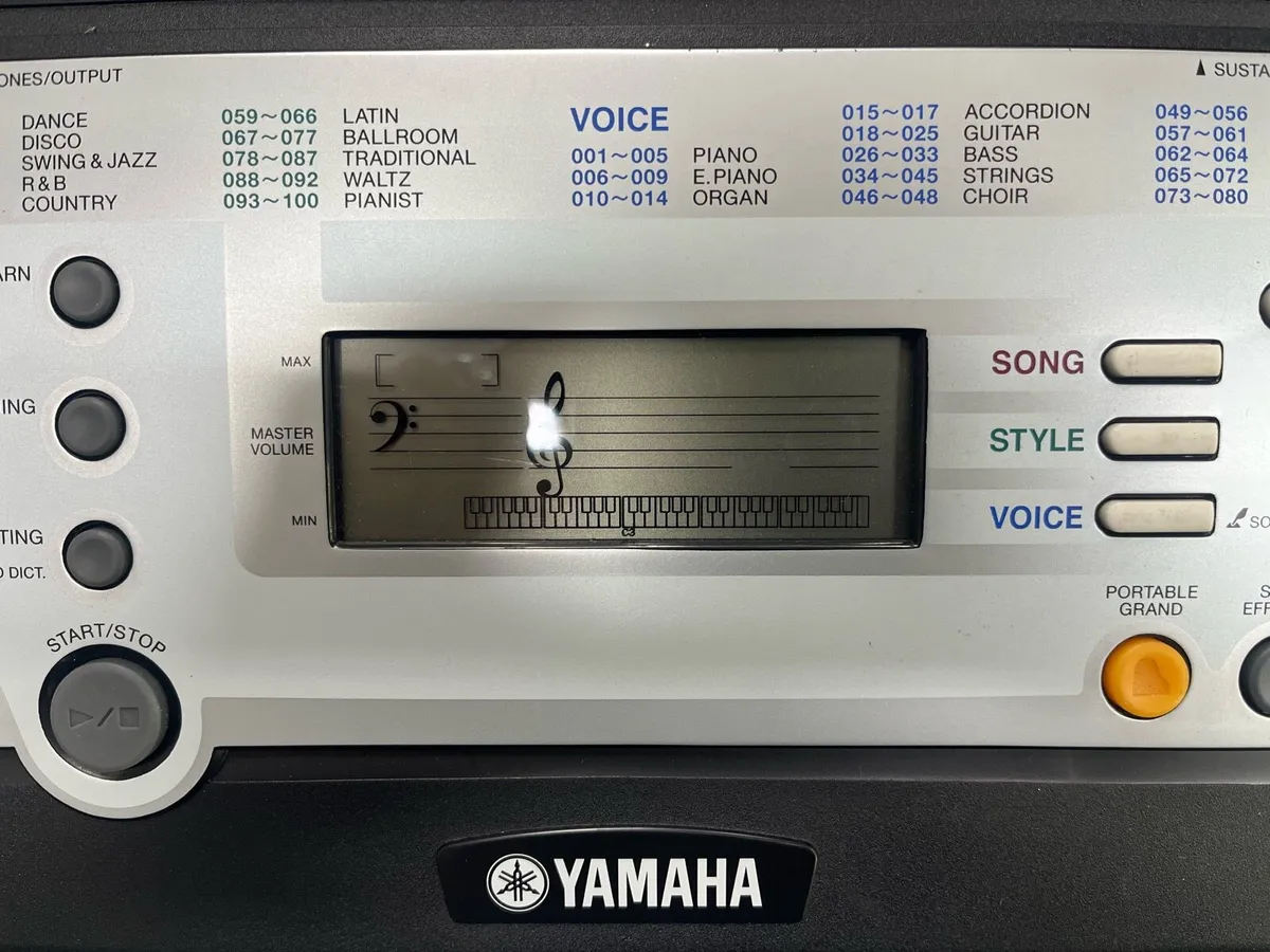 Yamaha Keyboard - Image 3
