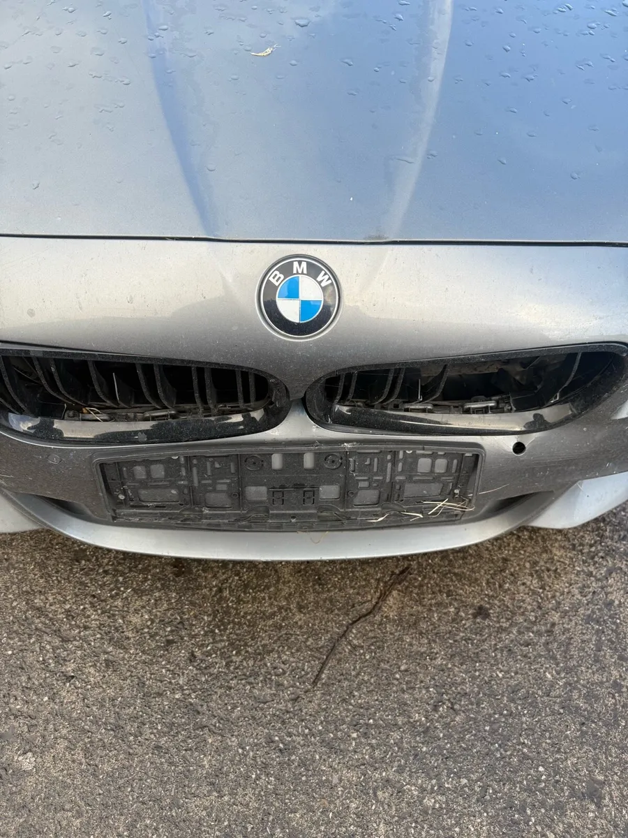 BMW 520d Auto M-Sport damaged - Image 3
