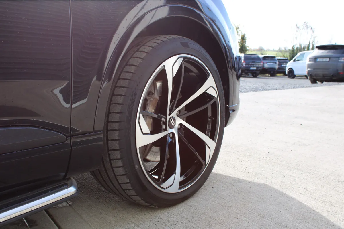 HUGH SPEC AUDI  Q7 QUATTRO SLINE 2018 - Image 4