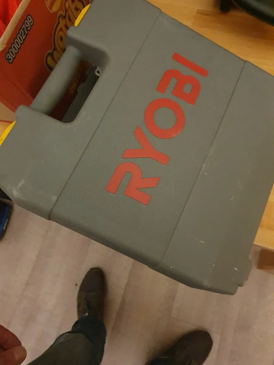 Drills ryobi chainsaw - Image 2