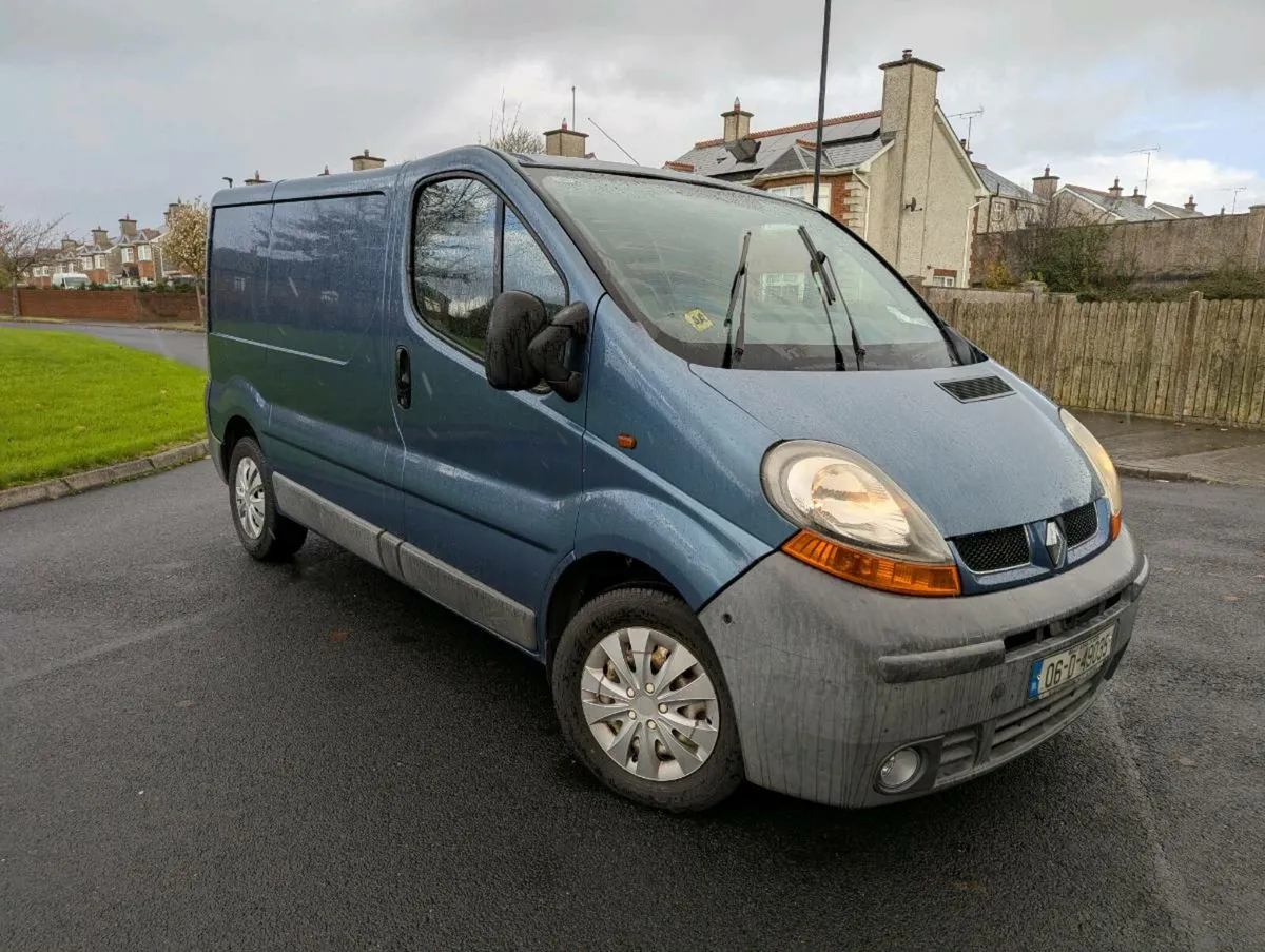 Renault Trafic 1.9 - Image 1