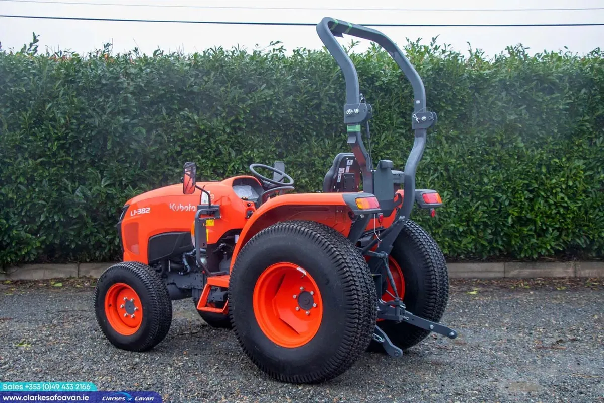 Special Offer on Kubota L1-382 Compact Tractor. - Image 3
