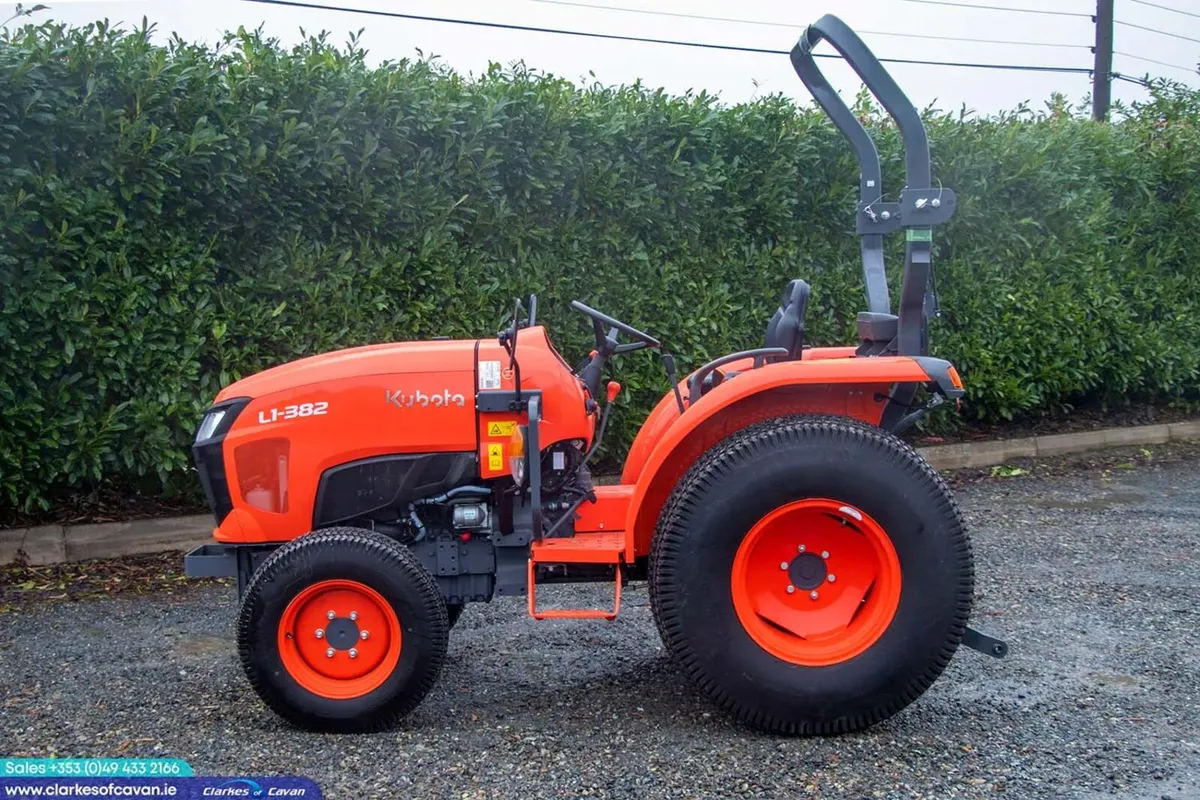 Special Offer on Kubota L1-382 Compact Tractor. - Image 2