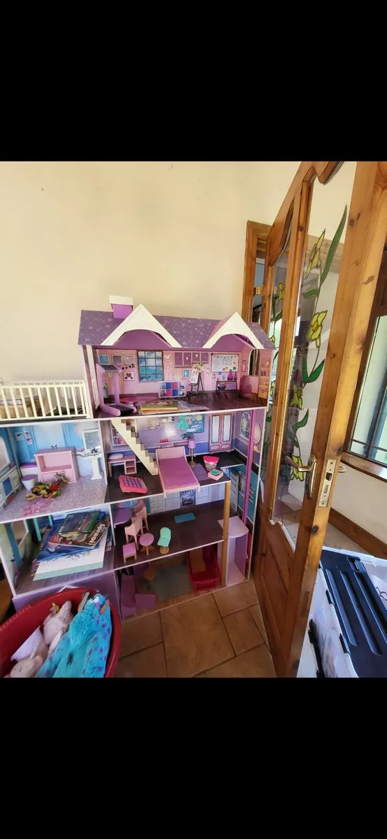 Dolls House - Image 3