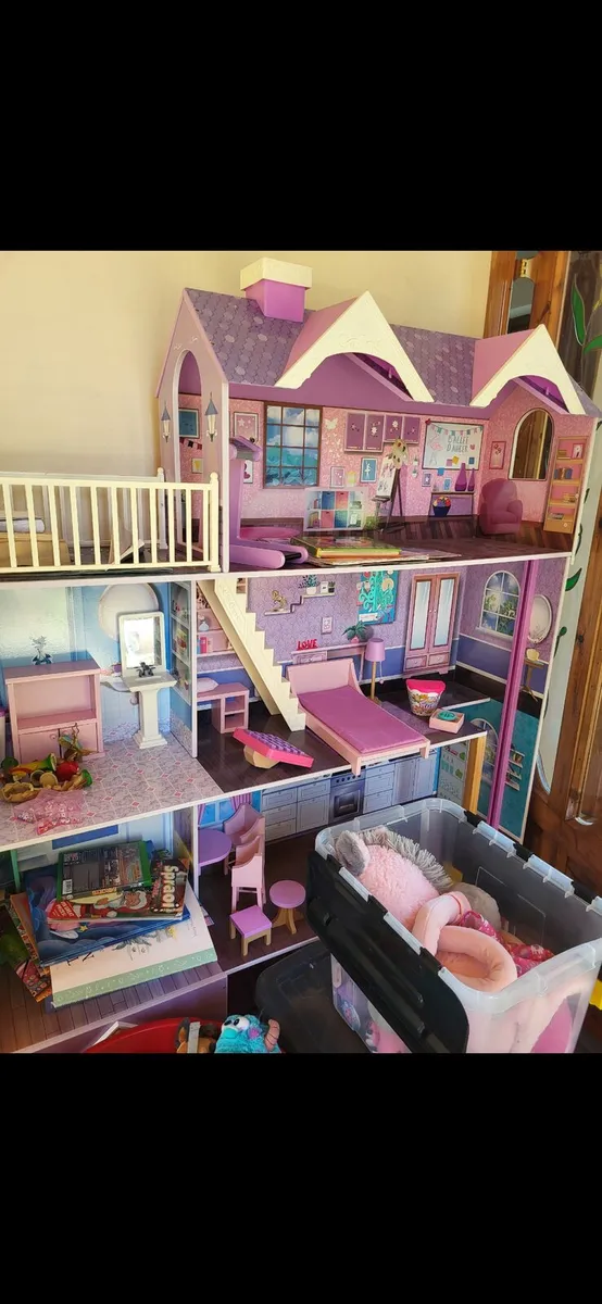 Dolls House - Image 4