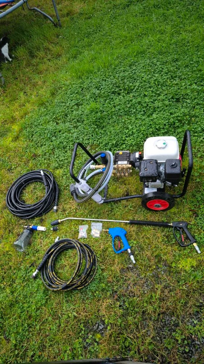 Pressure washer