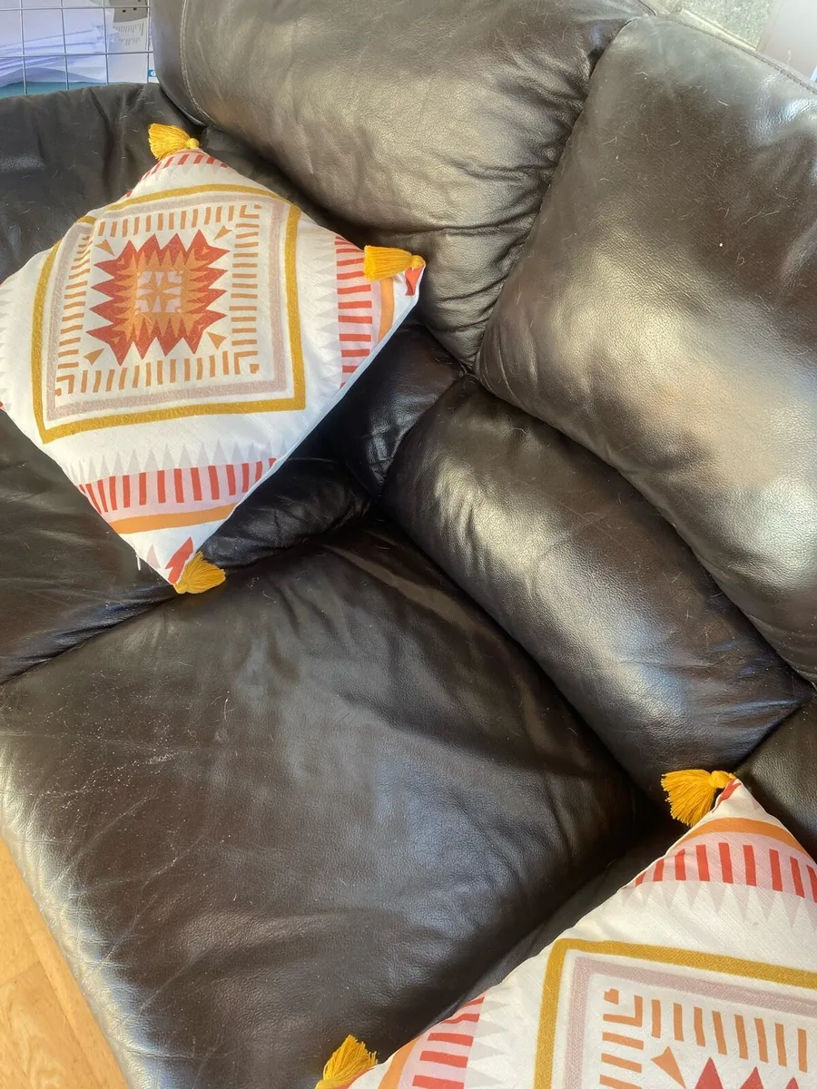 Black leather couch set - Image 4