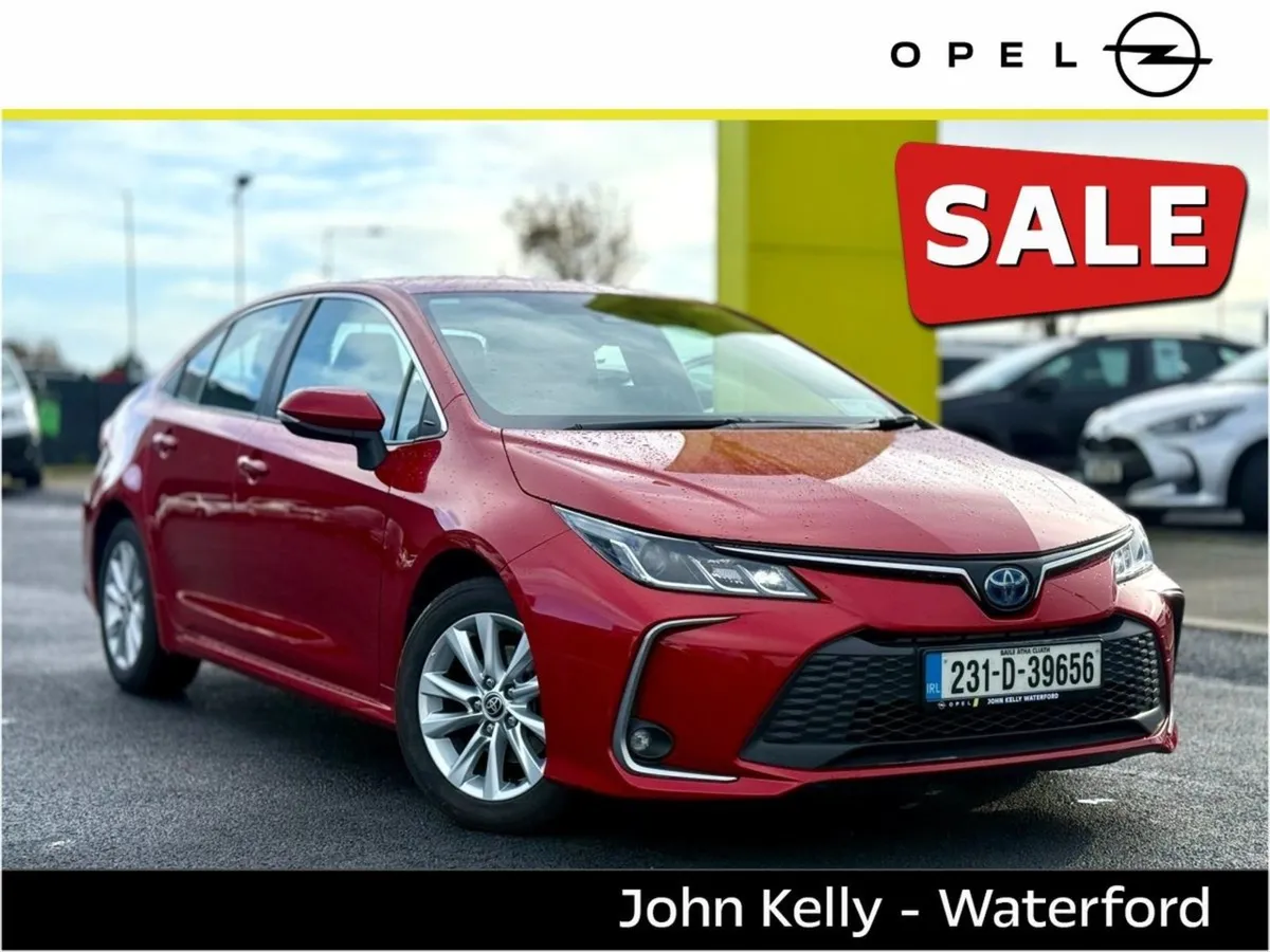 Toyota Corolla 1.8 Hybrid Luna Saloon - Image 1