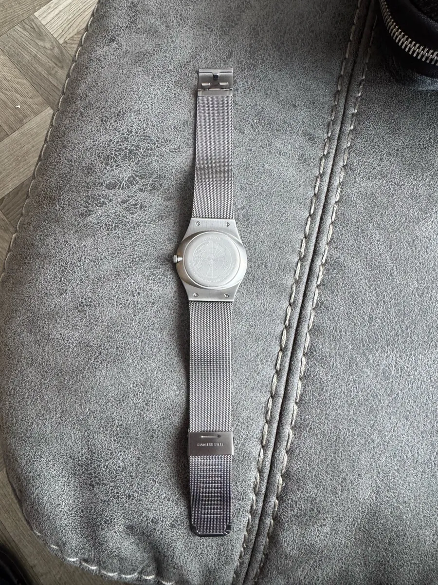 Watch - Image 4