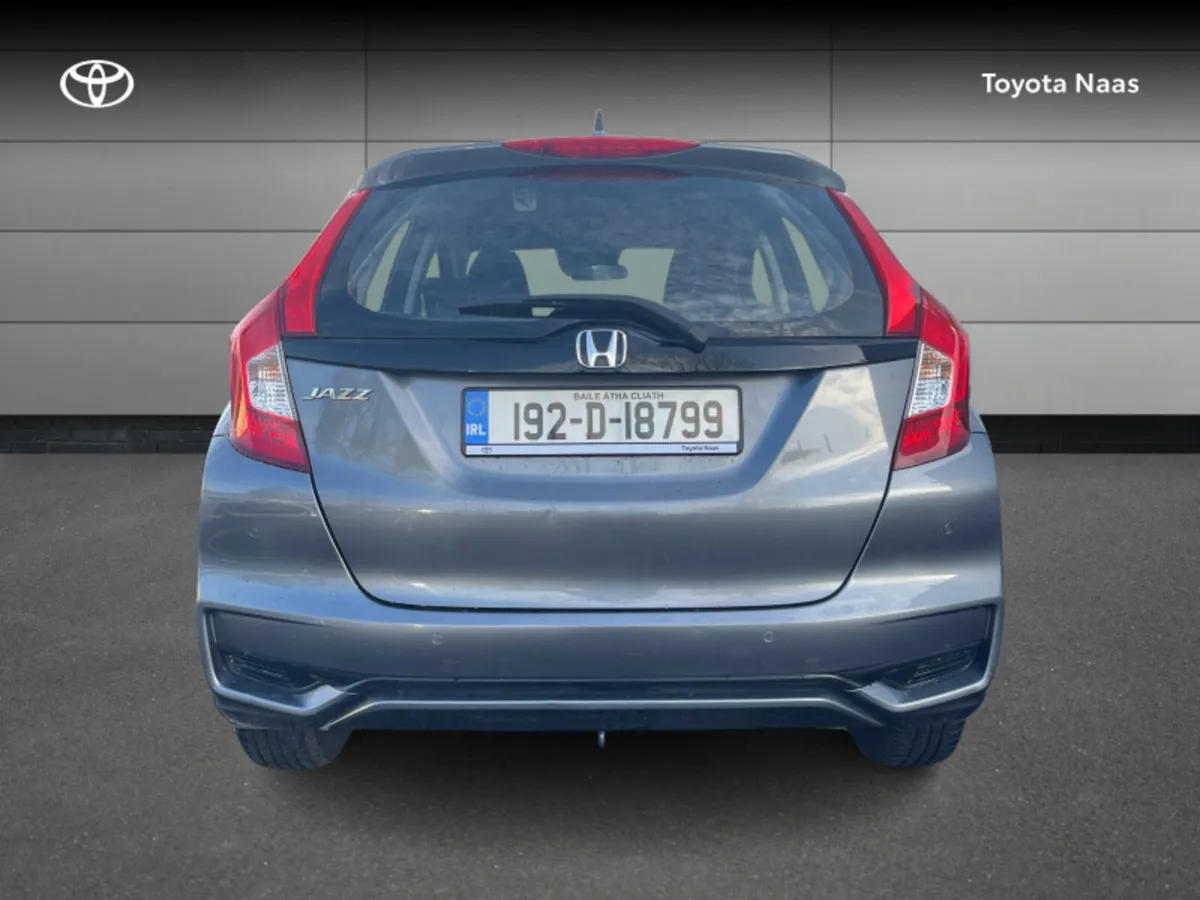 Honda Jazz 1.3 I VTEC ES CVT 5DR AUTO - Image 4