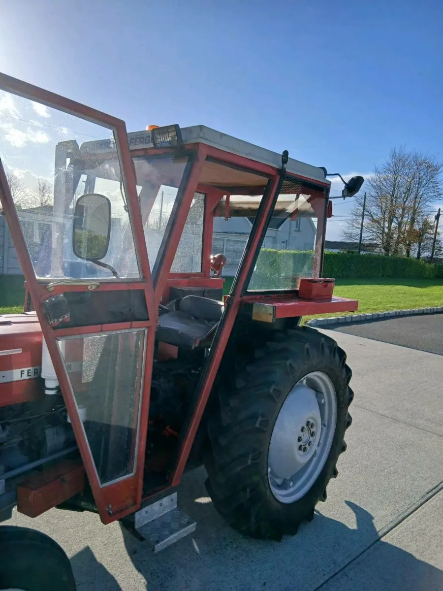 Longford cab - Image 3