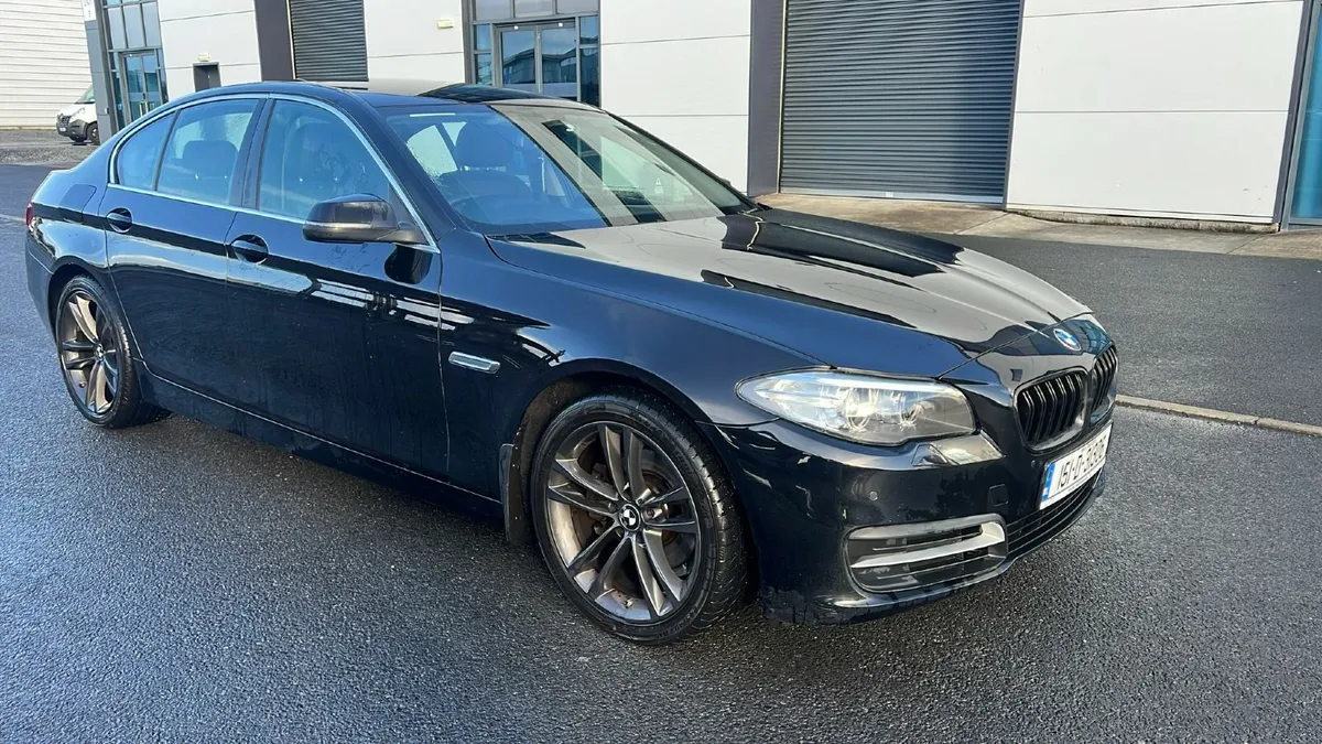BMW 5-Series 2015 - Image 1