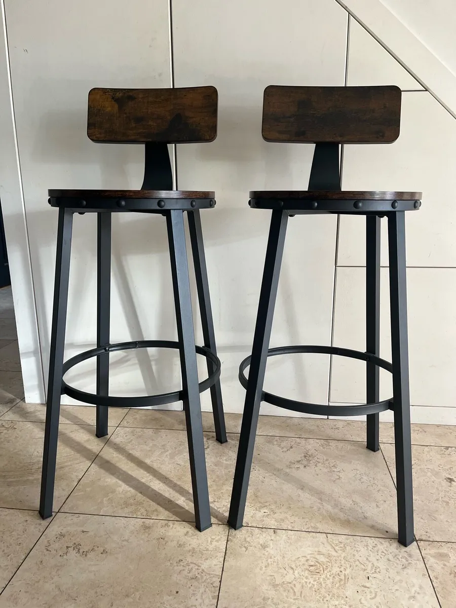 Bar stools - Image 1