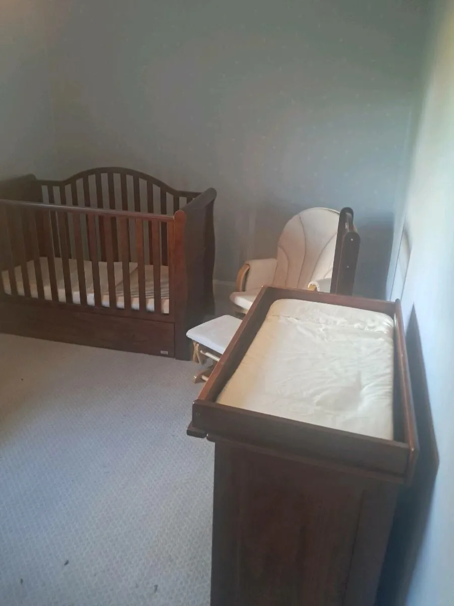 BR Baby Cot Bed with Storage - Image 4