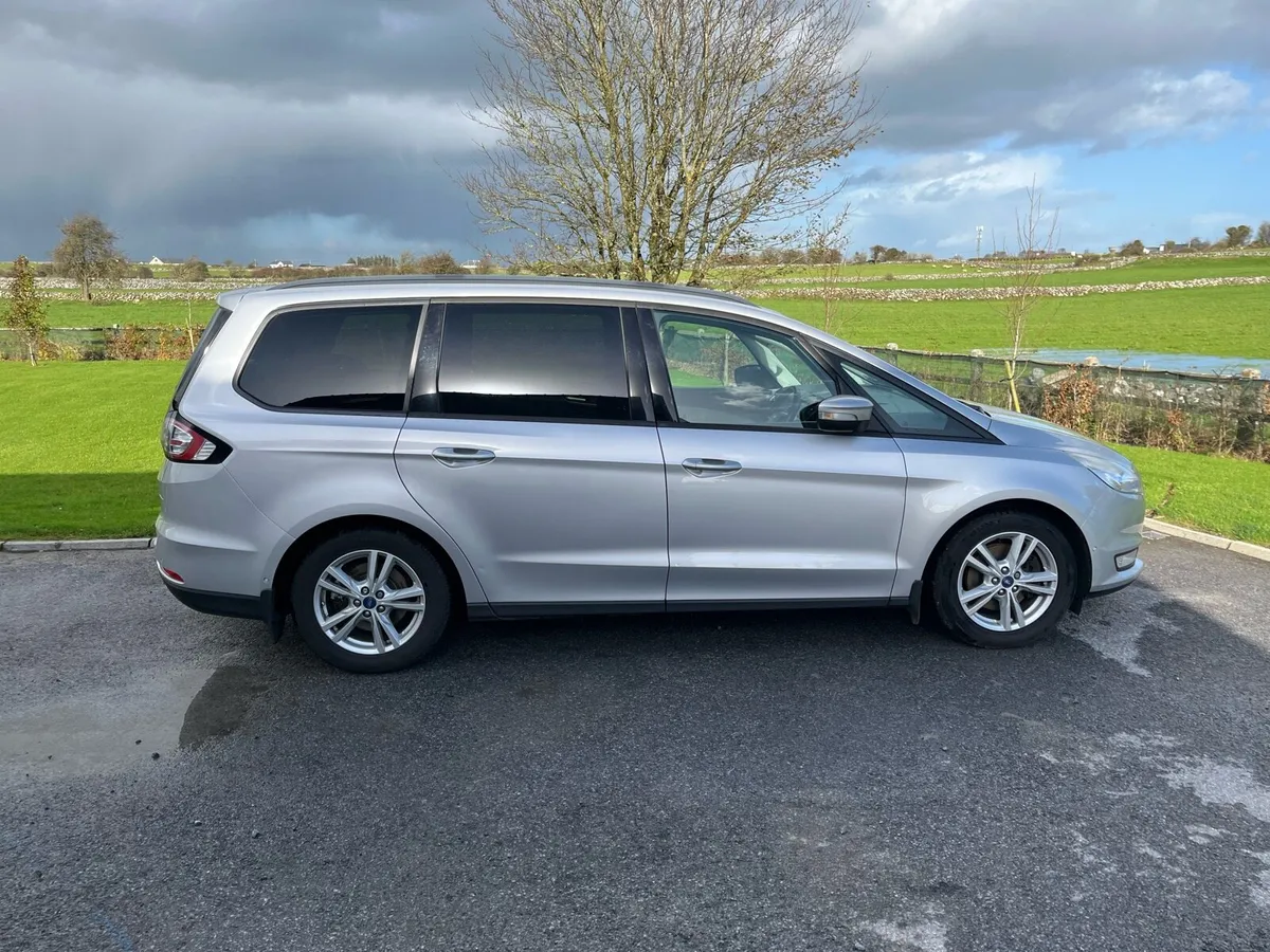 Ford Galaxy 7 seats 2017 - Image 2
