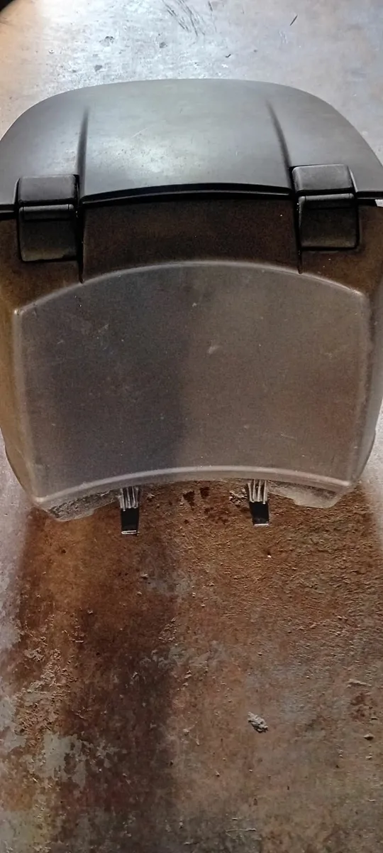 BMW C1 125 back box - Image 3