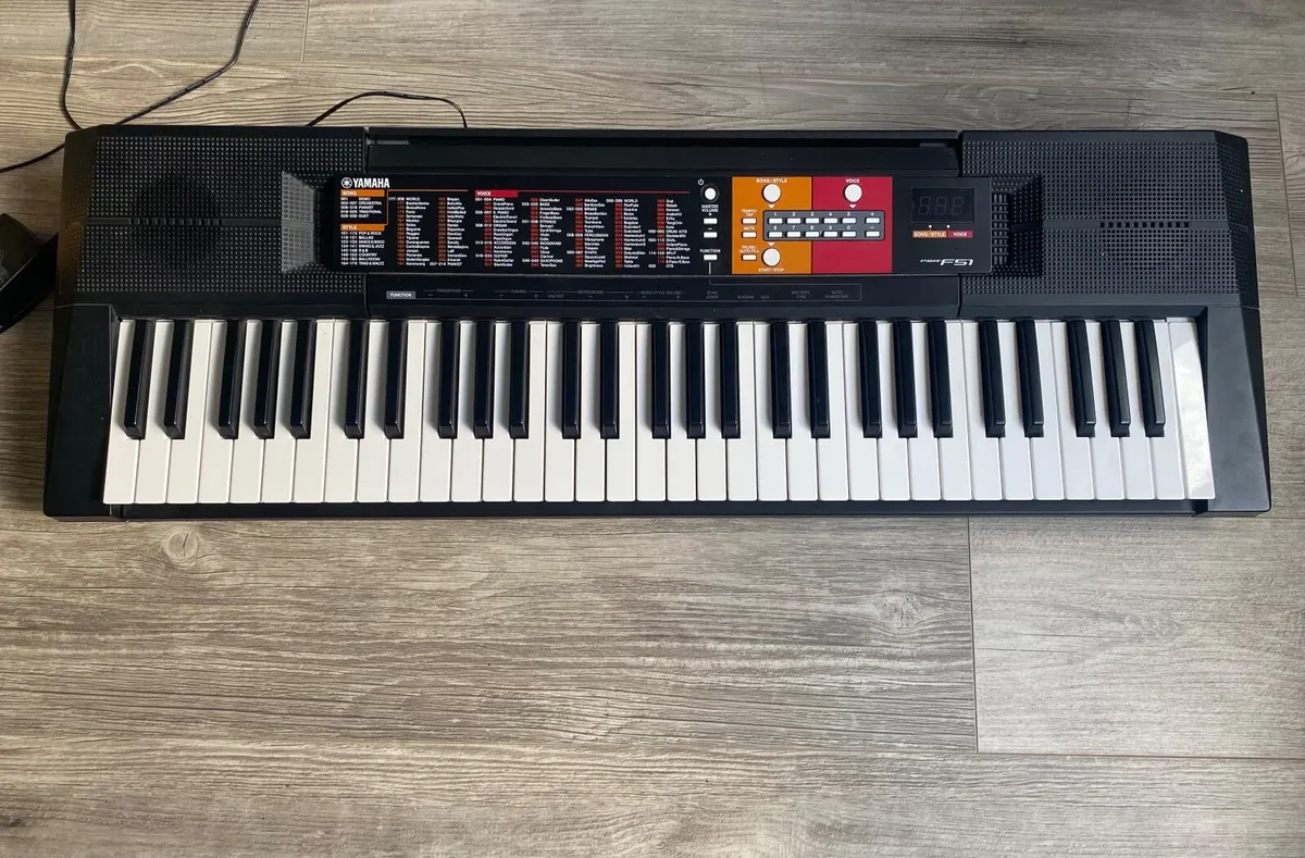 Yamaha Keyboard PSR F51 - Image 1