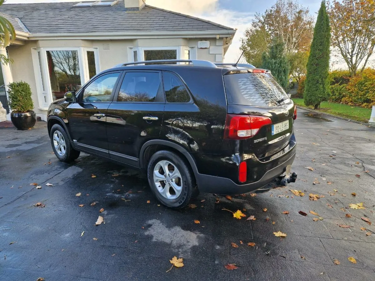 Kia Sorento 2013 - Image 4