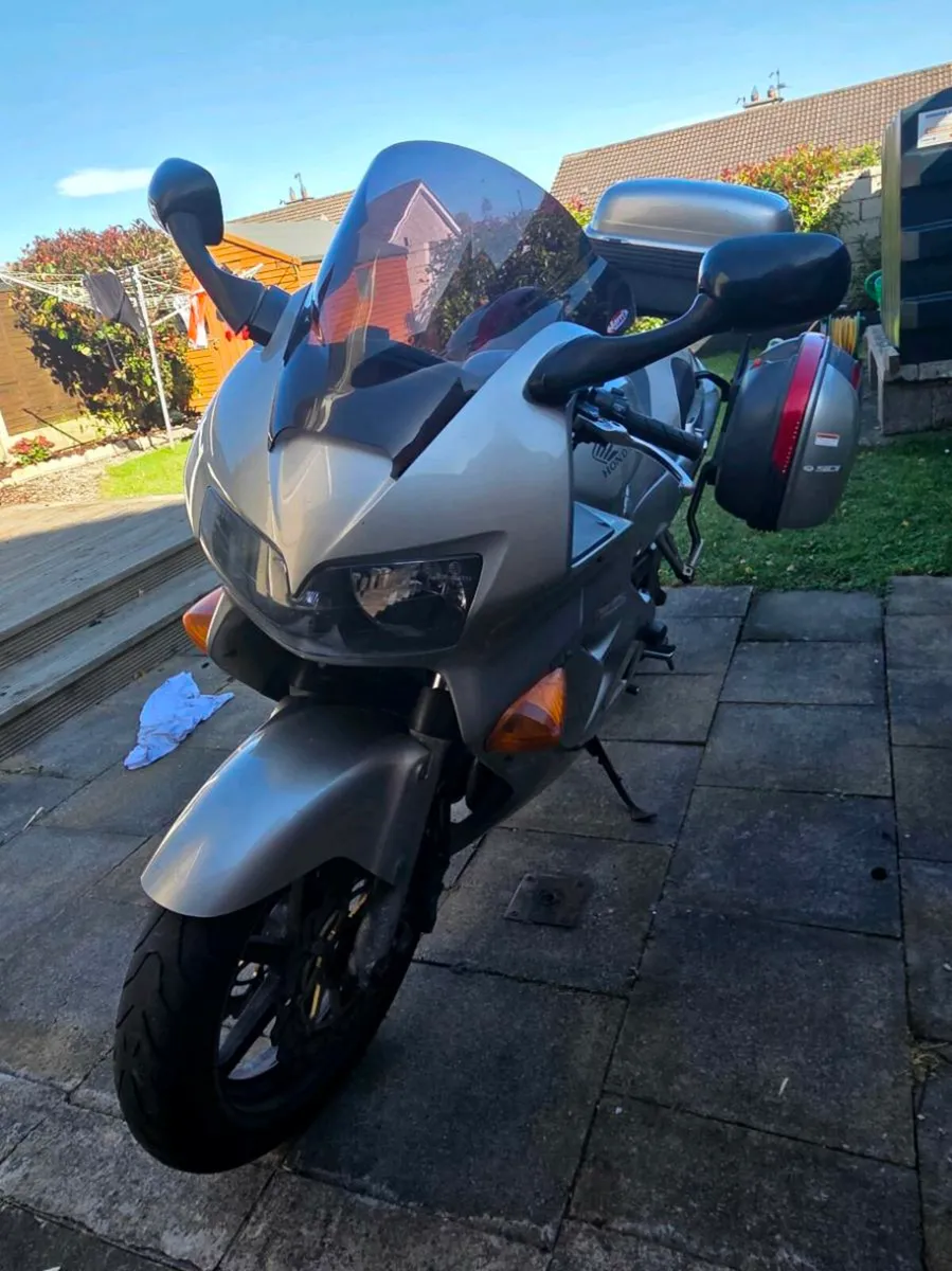 Vfr 800 Fi - Image 2