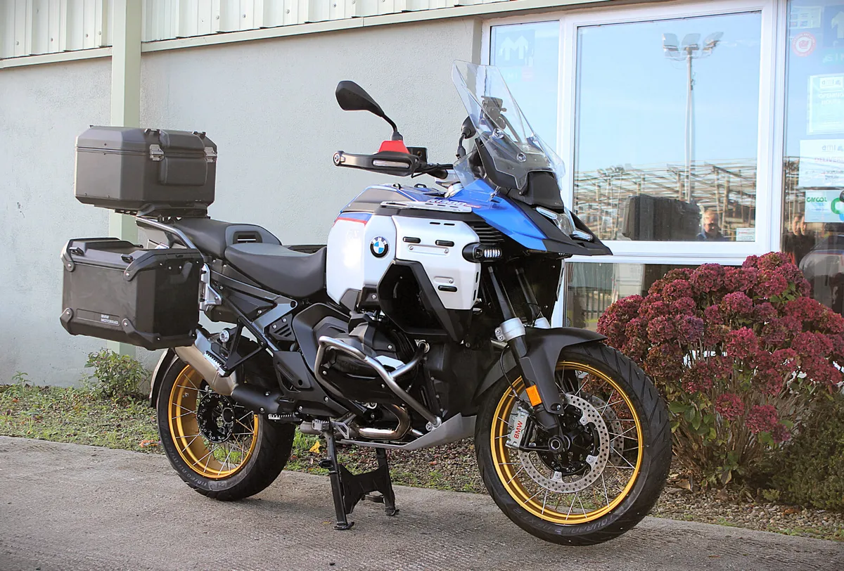 BMW R1300 GS Adventure TE Trophy - Image 2