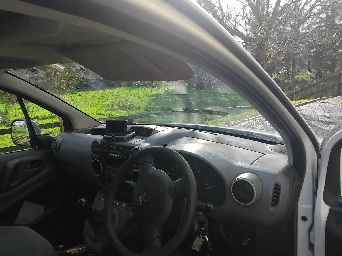 Peugeot Partner 2013 - Image 2