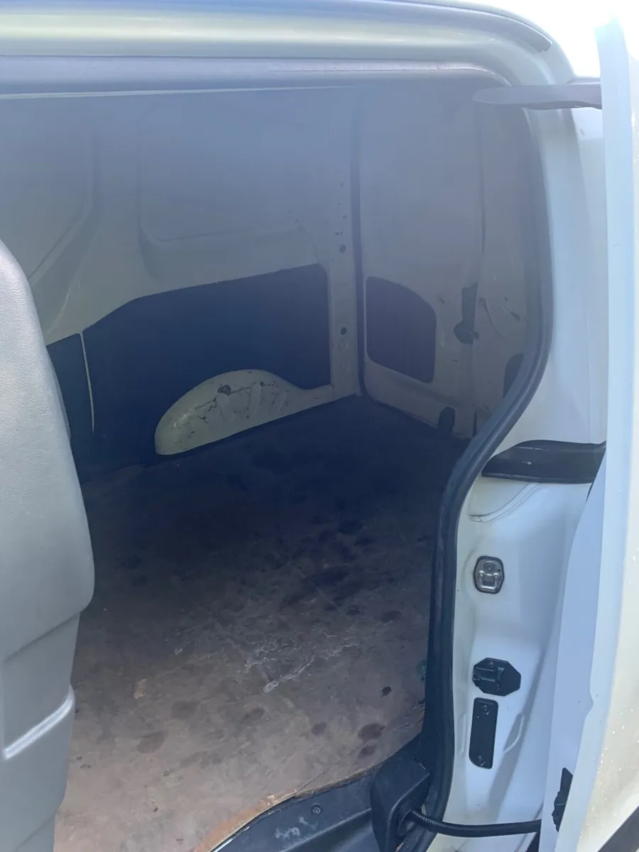 Peugeot Partner 2017 1.6 HDI - Image 2