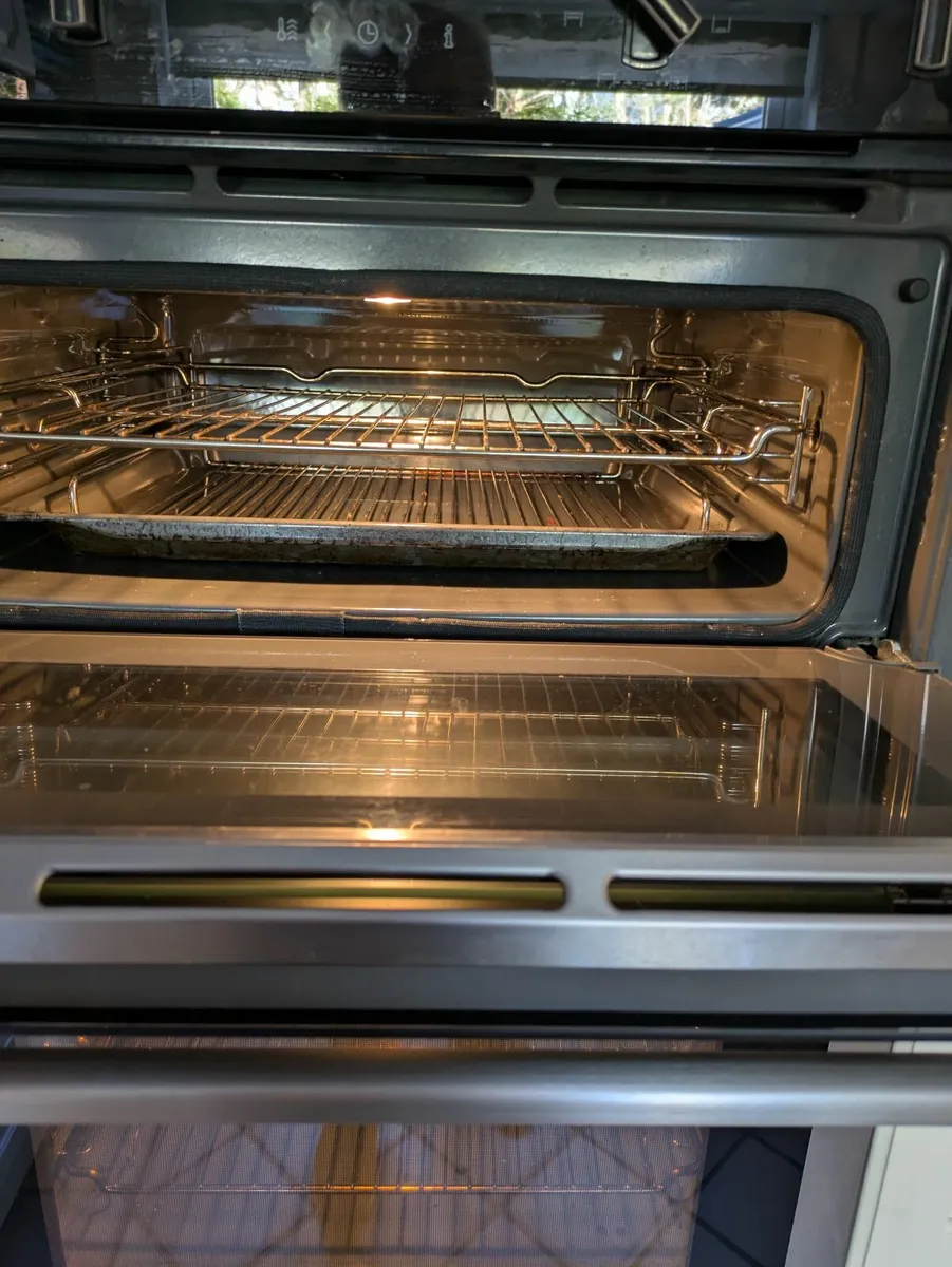 Neff Double built in oven - Image 3