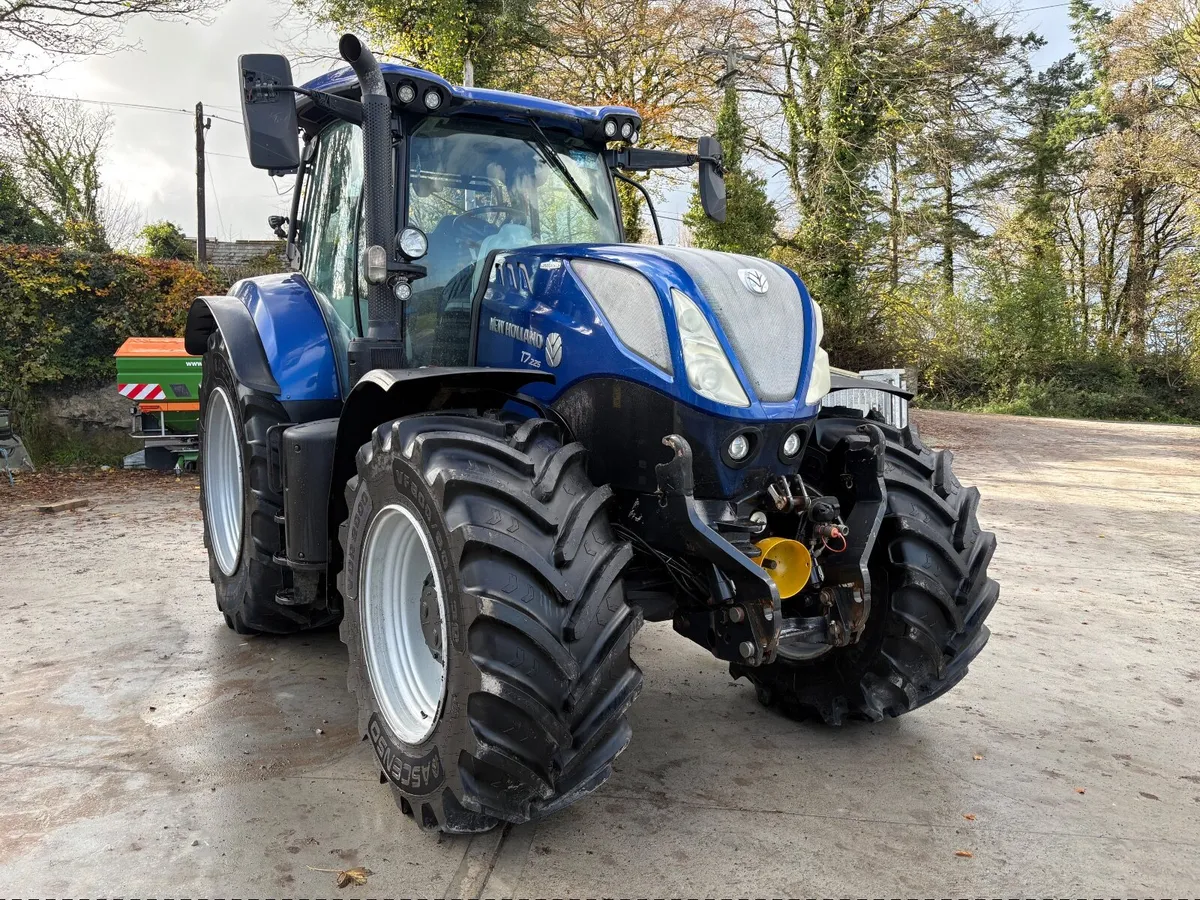 2020 New Holland T7.225 ***BLUEPOWER*** - Image 4
