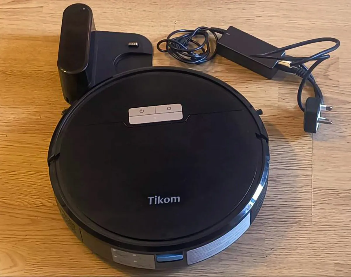 Robot Vacuum Cleaner - Image 1