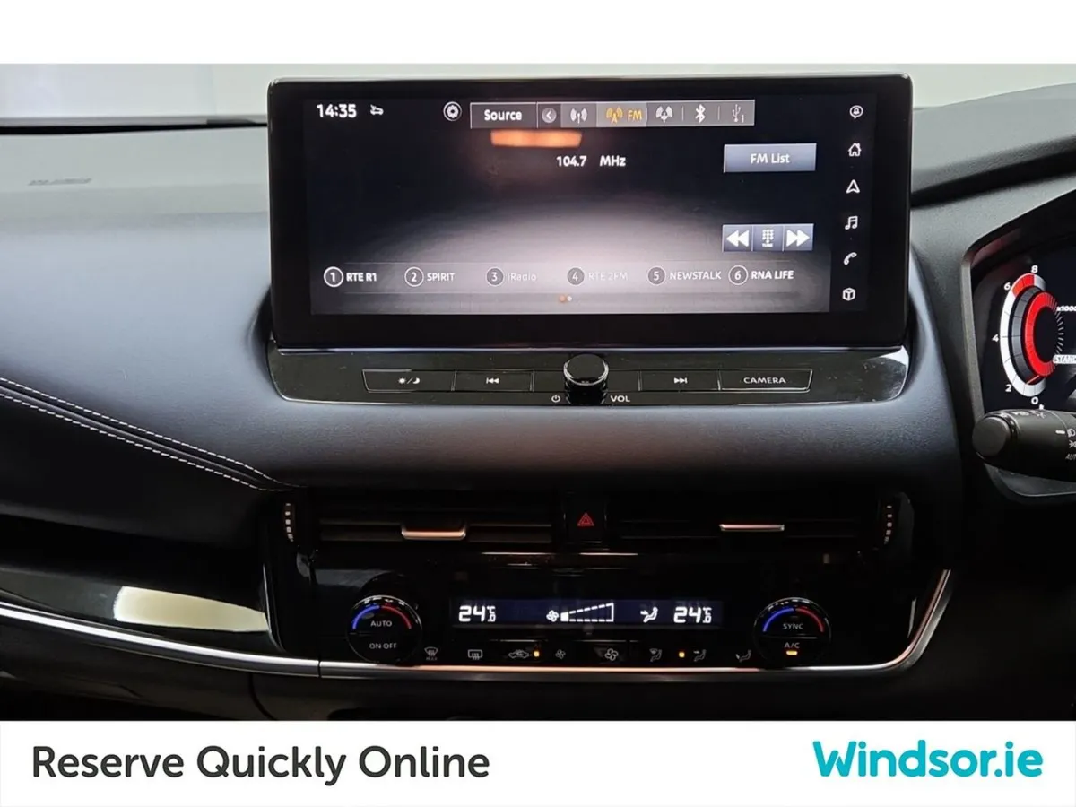 Nissan QASHQAI 1.3 PET Mild Hybrid SV Premium  sc - Image 3