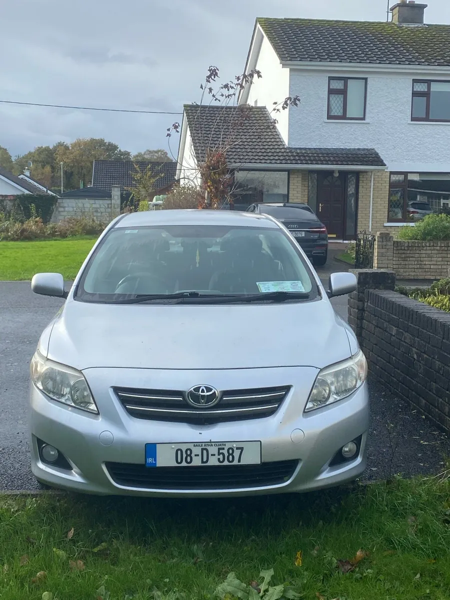 Toyota Corrola Luna - Image 1