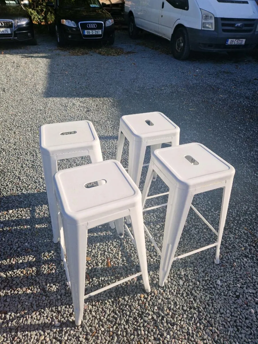 Kitchen chairs - Image 2