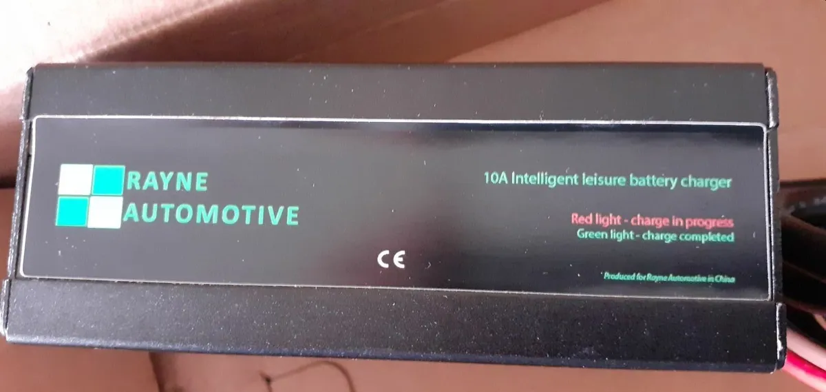 Charger - Leisure Battery - Image 1