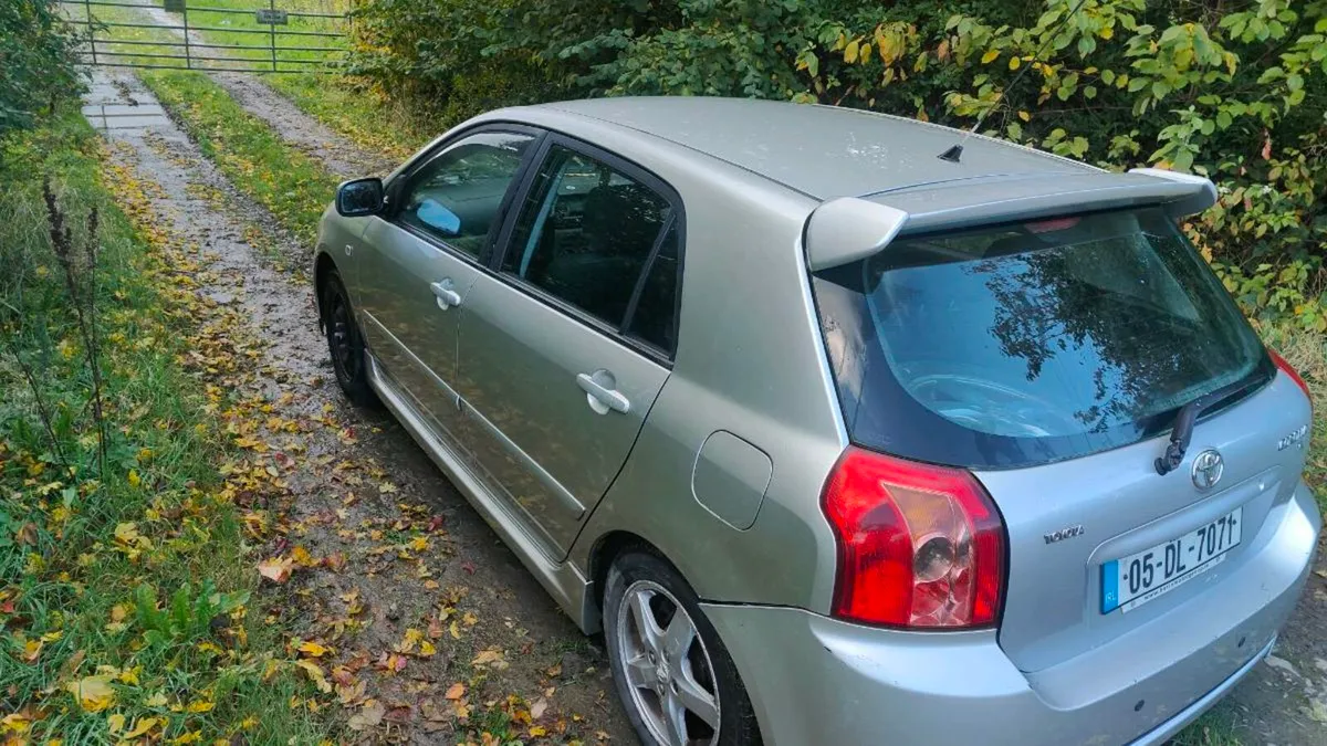 Toyota Corolla diesel - Image 3