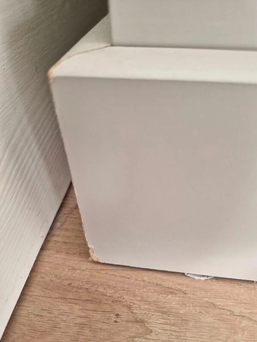 Matching tv unit and sideboard - Image 3