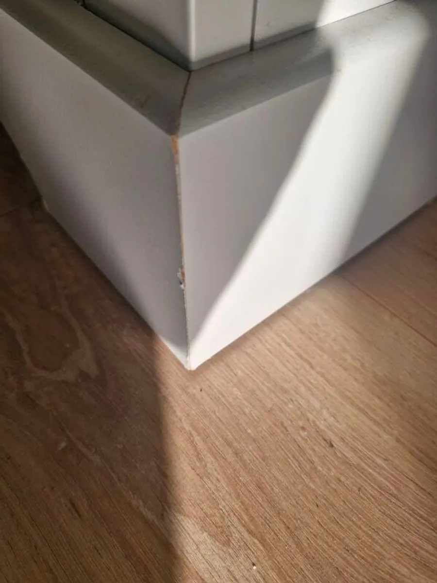 Matching tv unit and sideboard - Image 4