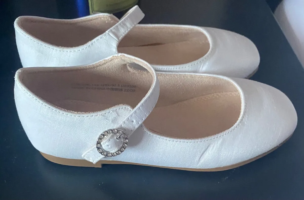 Girls occasion shoes - Image 2